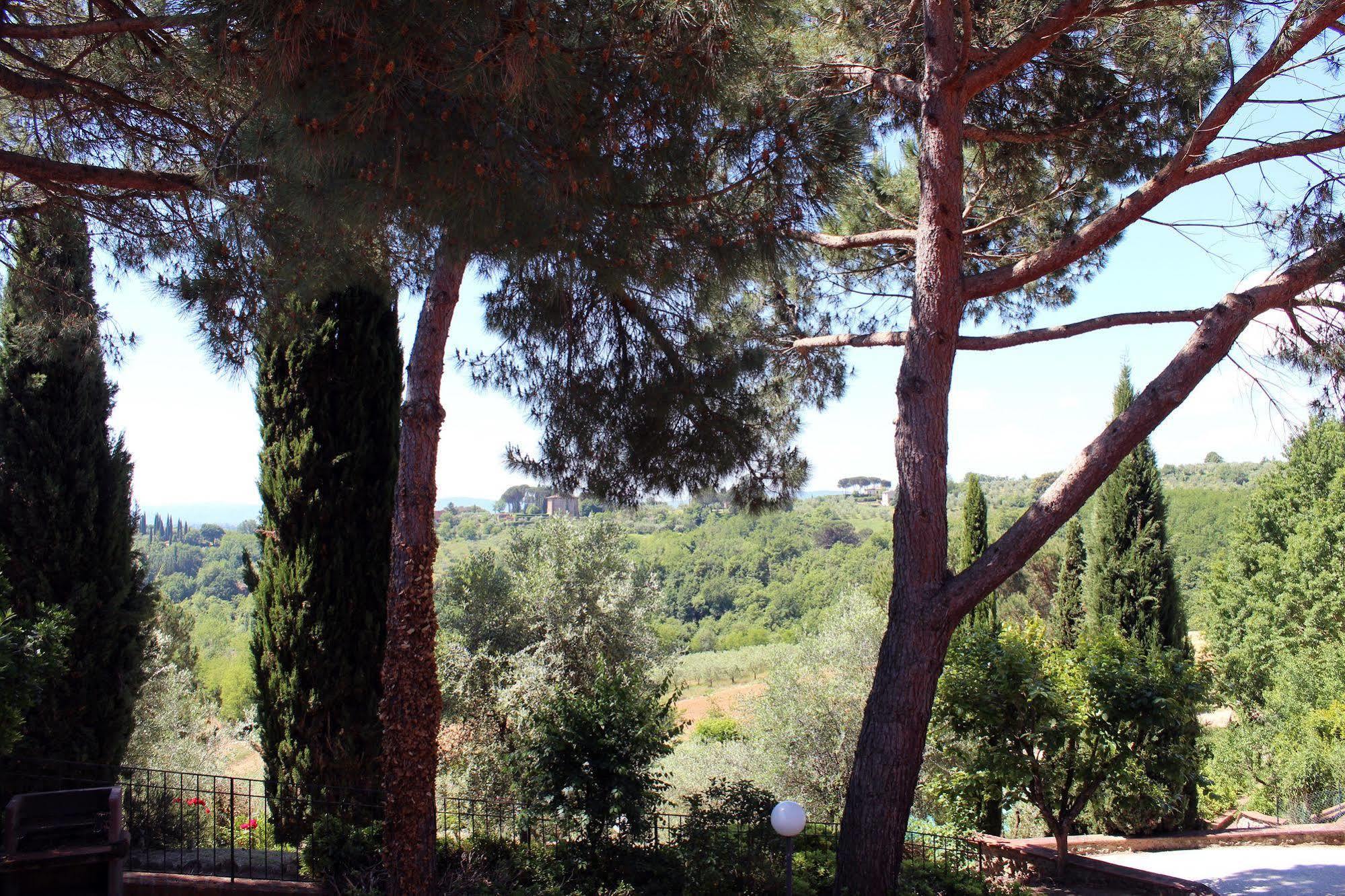 Villa Agostoli Siena Exterior foto